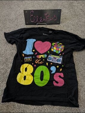 Used Condition Black 'I ♥ the 80s' Colorful Graphic Tee L